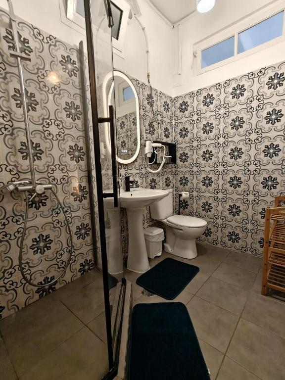 Private bathroom