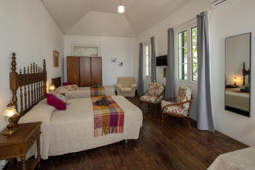 Beds and sitting area