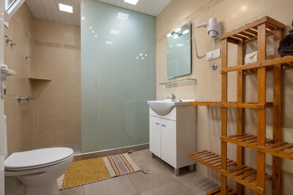 Private bathroom